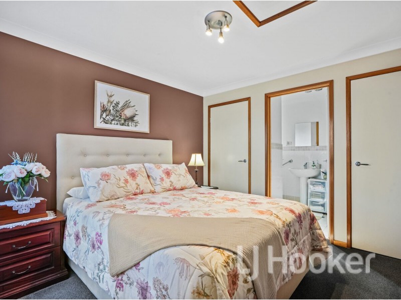 17 Turvey Crescent, St Georges Basin NSW 2540