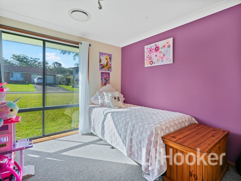 17 Turvey Crescent, St Georges Basin NSW 2540