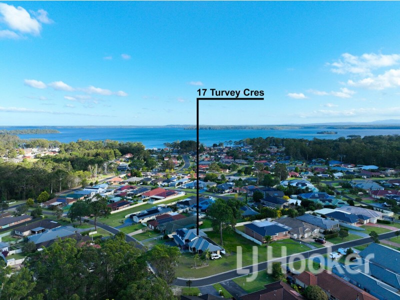 17 Turvey Crescent, St Georges Basin NSW 2540