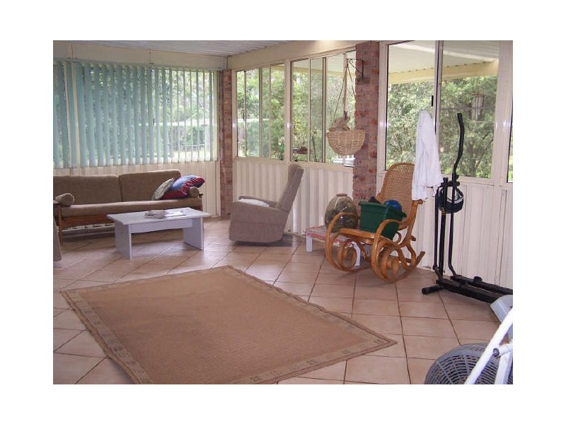 210 Island Pt Rd, St Georges Basin NSW 2540