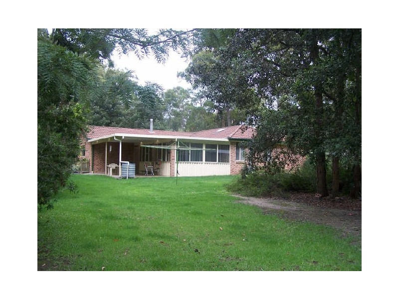 210 Island Pt Rd, St Georges Basin NSW 2540