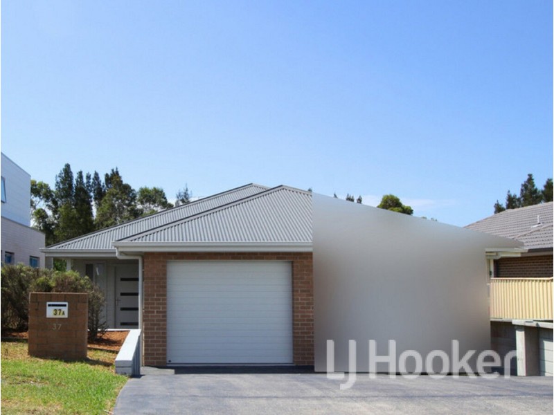 1/37 Tahnee Street, Sanctuary Point NSW 2540