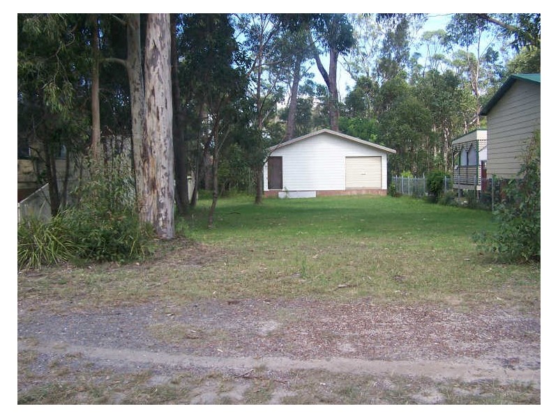 250 The Park Dr, Sanctuary Point NSW 2540