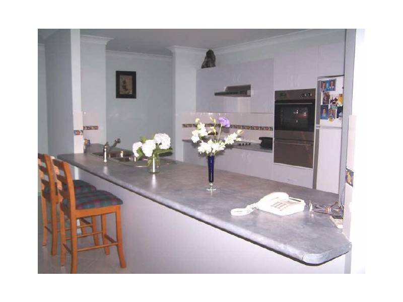 35 Tasman Rd, St Georges Basin NSW 2540