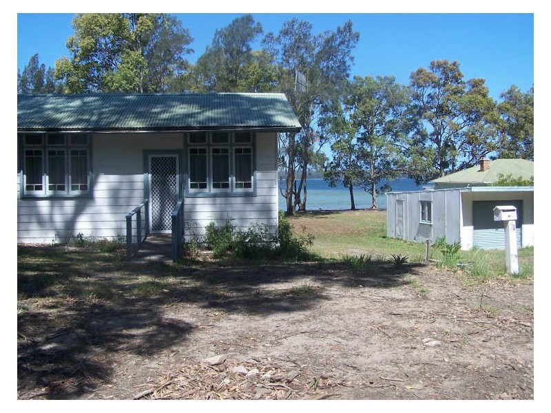 14 Island Point Road, St Georges Basin NSW 2540