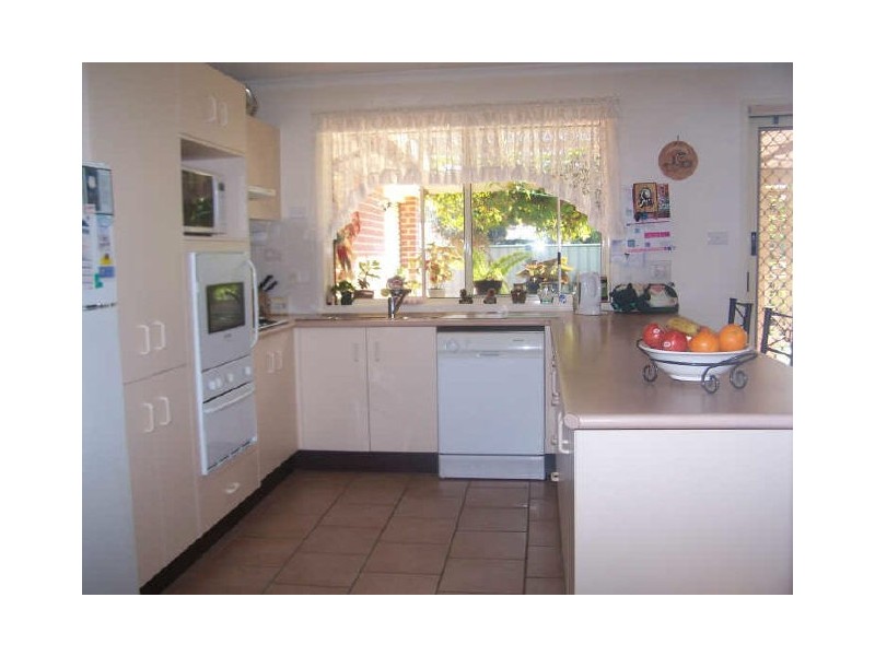34 Kirkham Way, Sanctuary Point NSW 2540