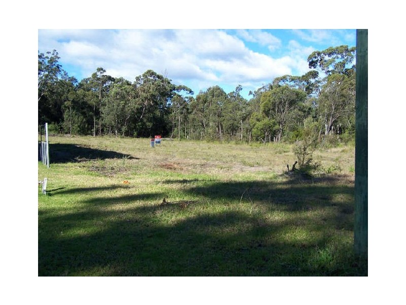 16 Park Road, St Georges Basin NSW 2540