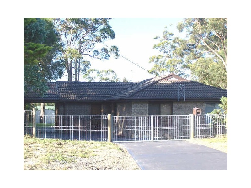 15 June Ave, Basin View NSW 2540