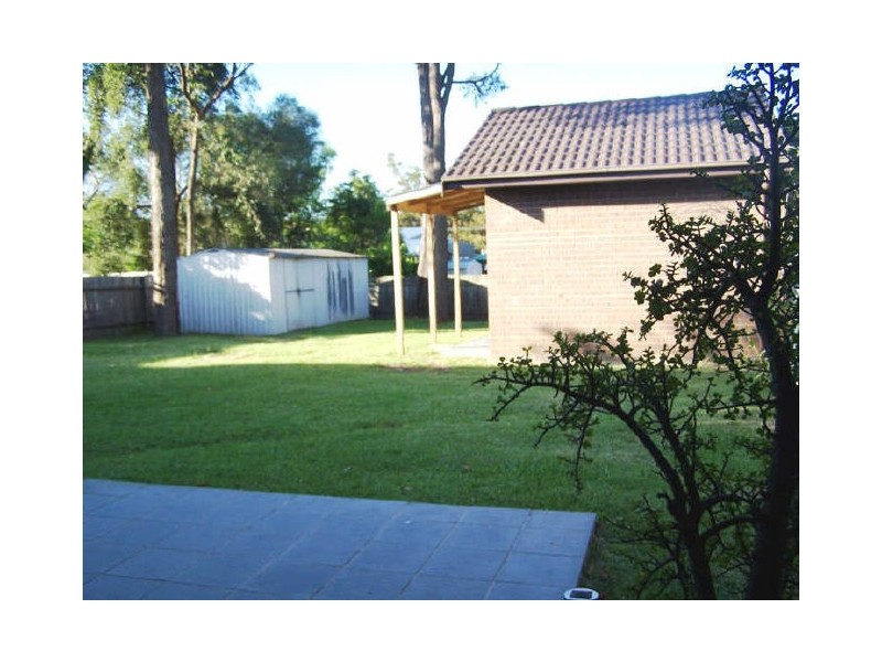 15 June Ave, Basin View NSW 2540