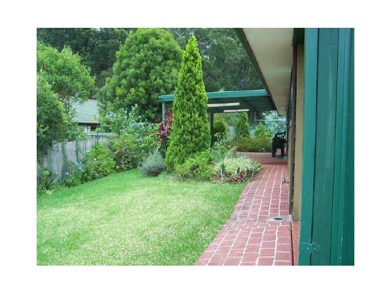 14 Moroney Avenue, St Georges Basin NSW 2540