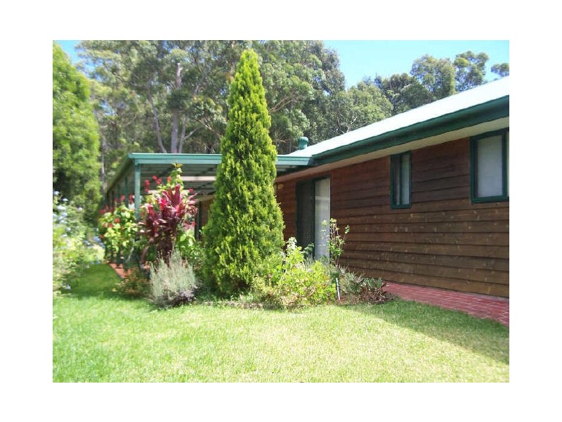 14 Moroney Avenue, St Georges Basin NSW 2540