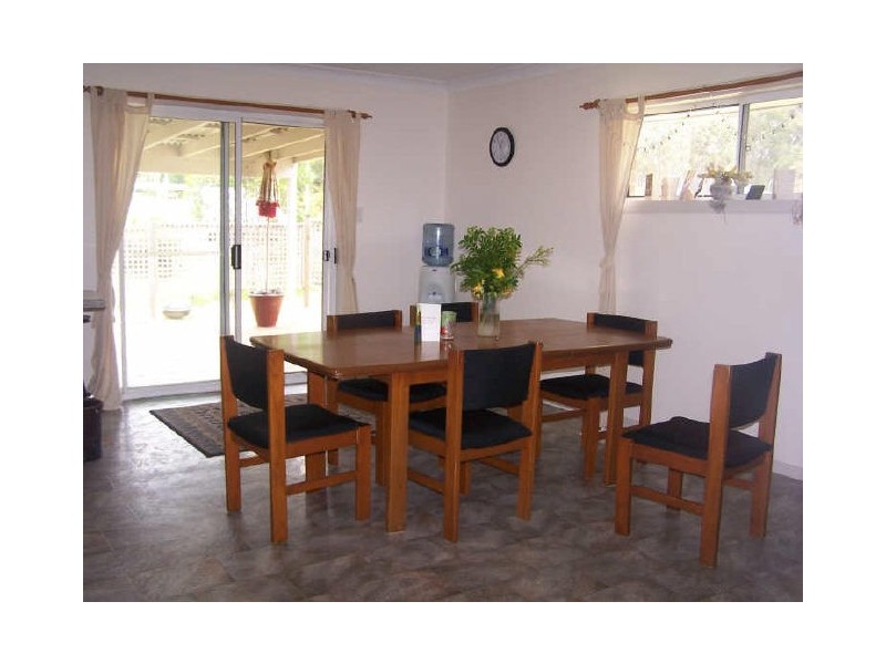 15 The Basin Road, St Georges Basin NSW 2540
