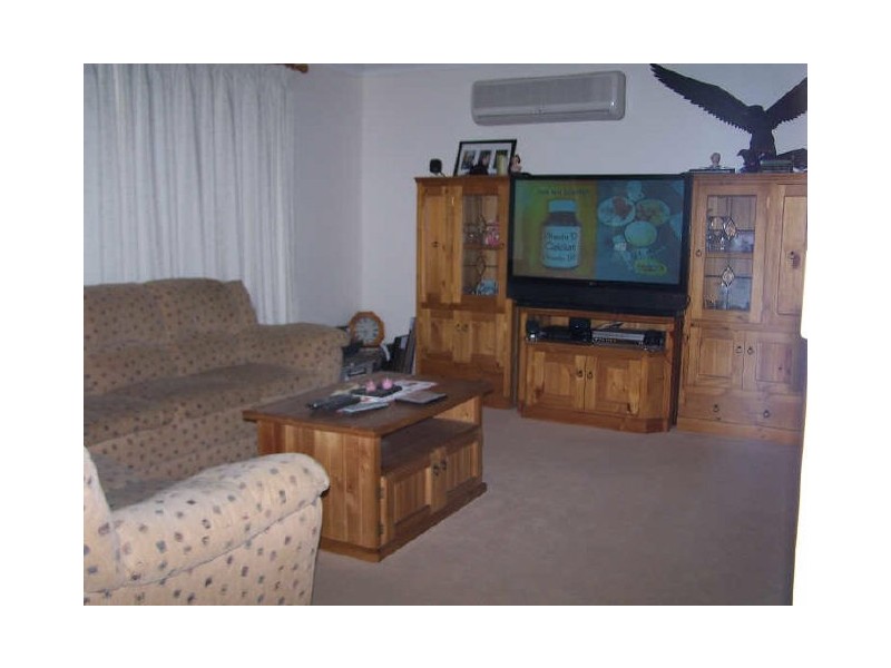 6 Nadine Street, Sanctuary Point NSW 2540