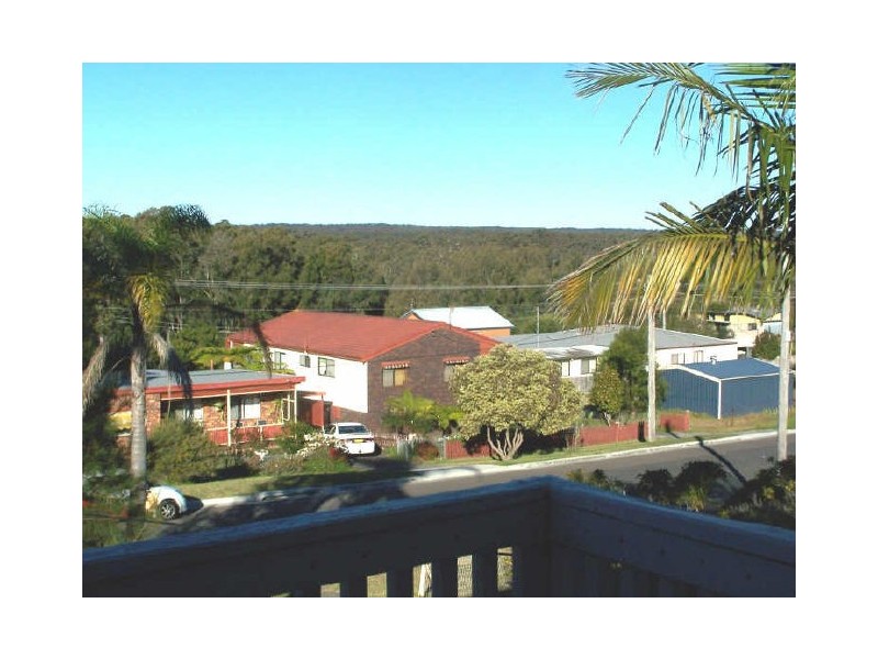 15 Blair St, Old Erowal Bay NSW 2540