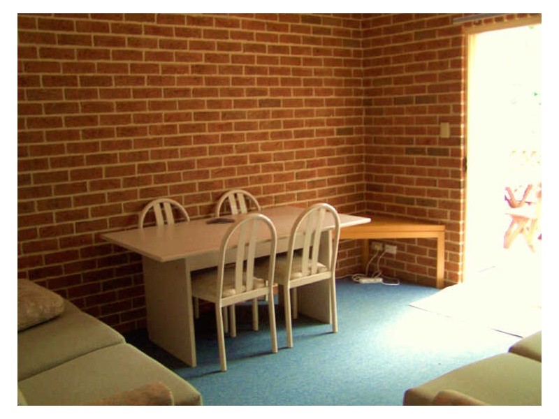 1/33 Caroline St, Vincentia NSW 2540