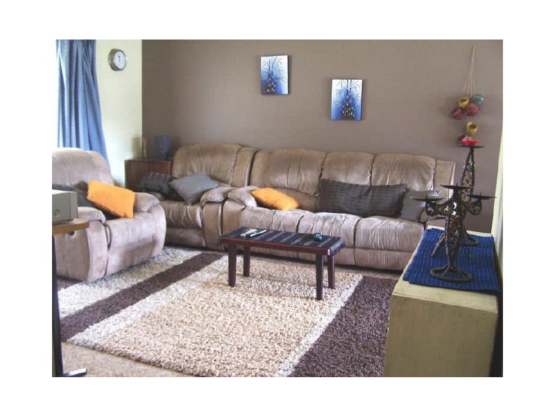 4 Woodhill St, Old Erowal Bay NSW 2540