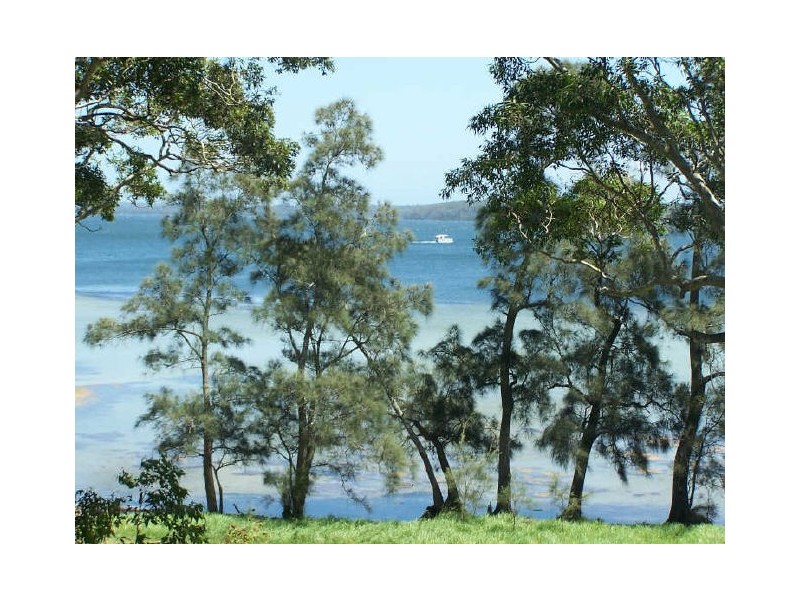 45 Walmer Ave, Sanctuary Point NSW 2540