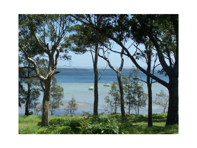 45 Walmer Ave, Sanctuary Point NSW 2540