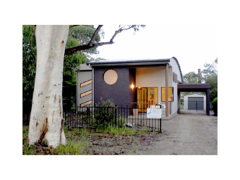 13 Flora St, Sanctuary Point NSW 2540