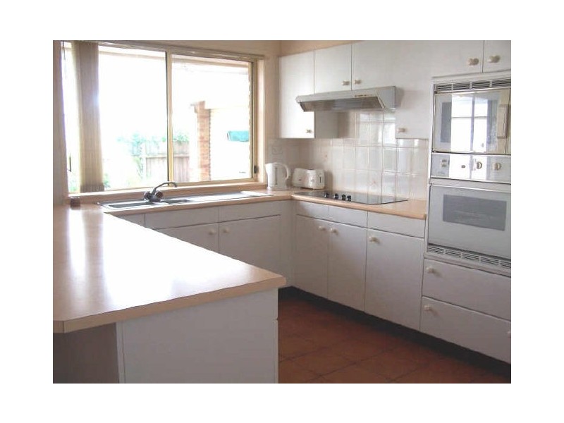 24 June Avenue, Basin View NSW 2540