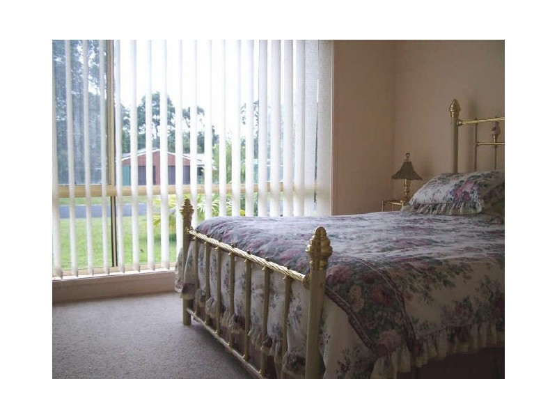 24 June Avenue, Basin View NSW 2540