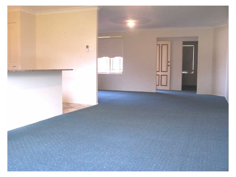 4 Curlew St, Sanctuary Point NSW 2540