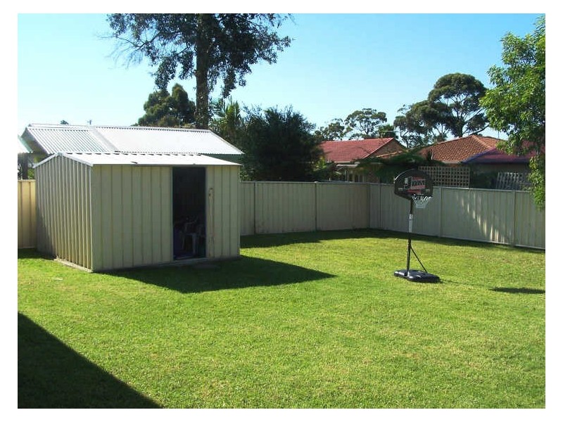 4 Curlew St, Sanctuary Point NSW 2540