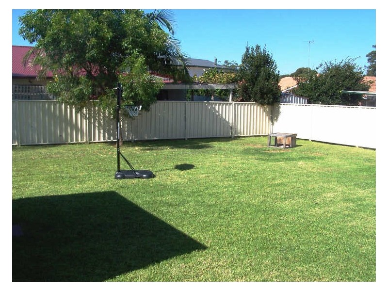 4 Curlew St, Sanctuary Point NSW 2540