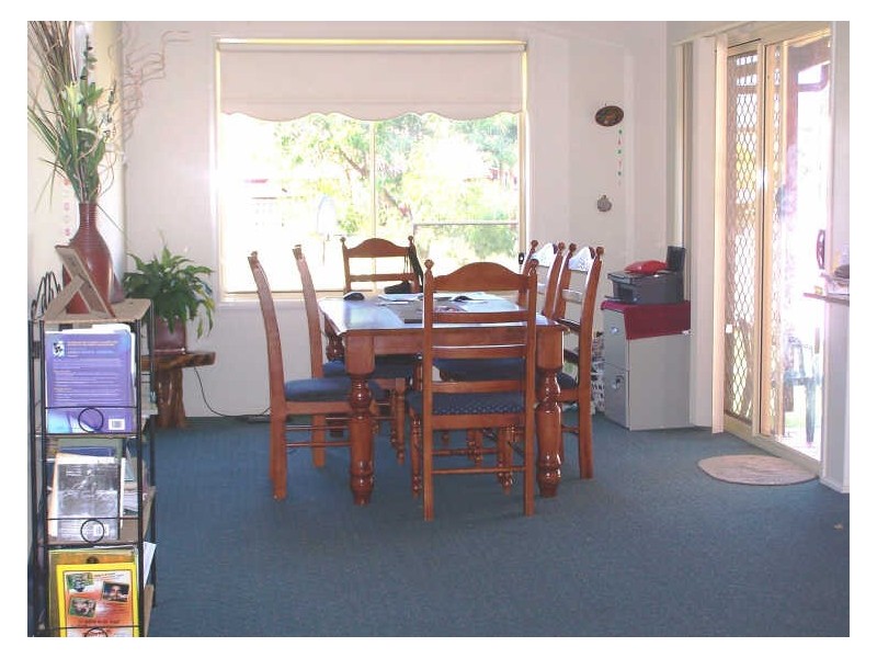 4 Curlew St, Sanctuary Point NSW 2540