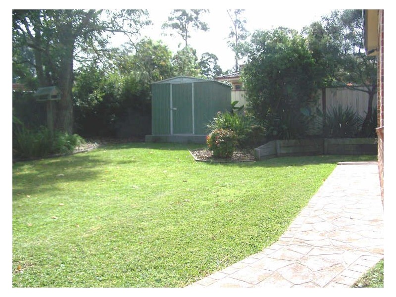 20 Durnford Place, St Georges Basin NSW 2540