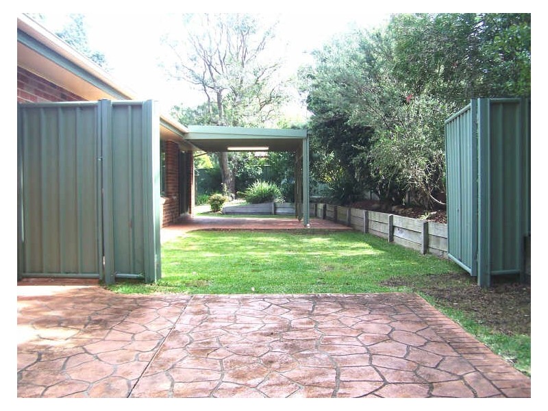 20 Durnford Place, St Georges Basin NSW 2540