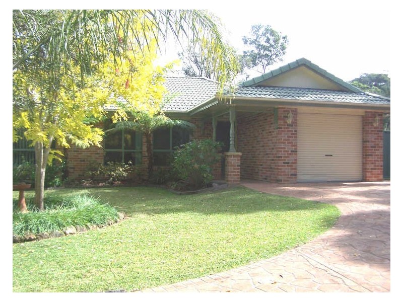 20 Durnford Place, St Georges Basin NSW 2540