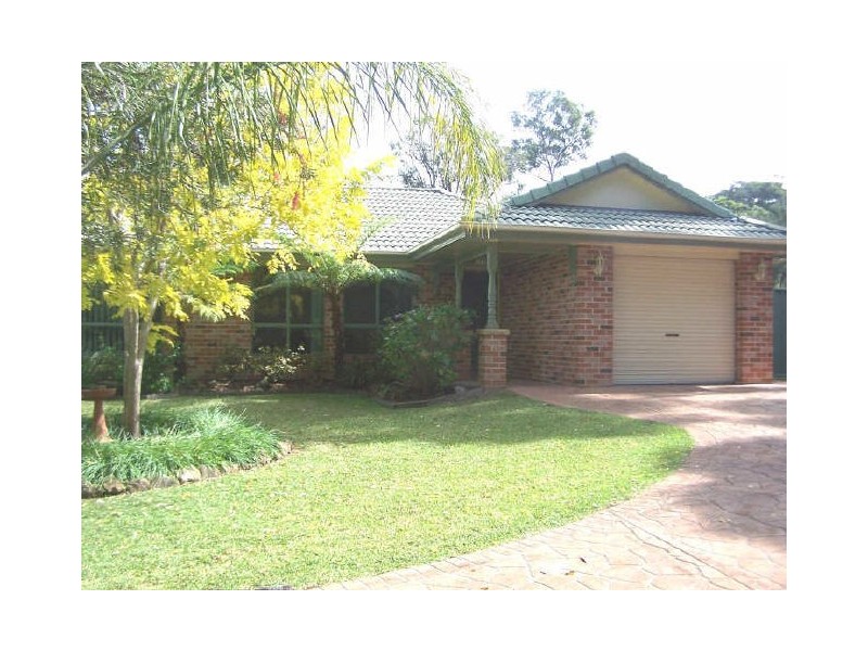 20 Durnford Place, St Georges Basin NSW 2540
