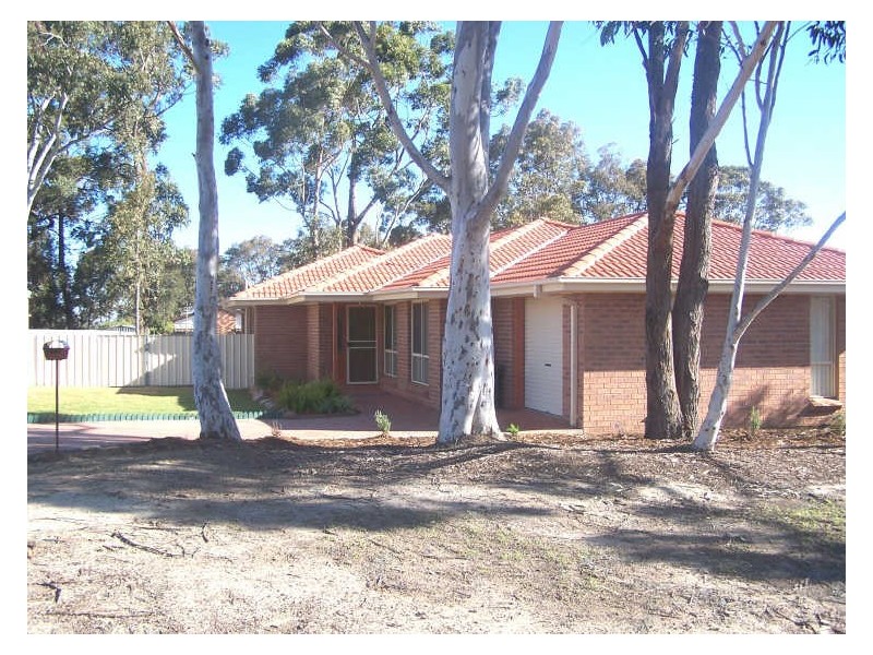 4 Kenneth Ave, Sanctuary Point NSW 2540