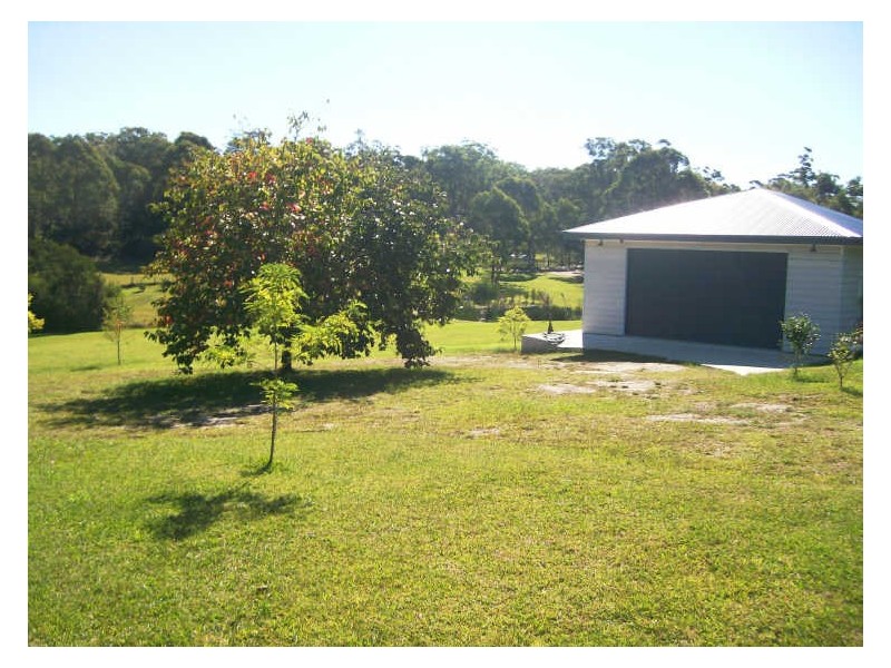 38 Hayward Road, Wandandian NSW 2540