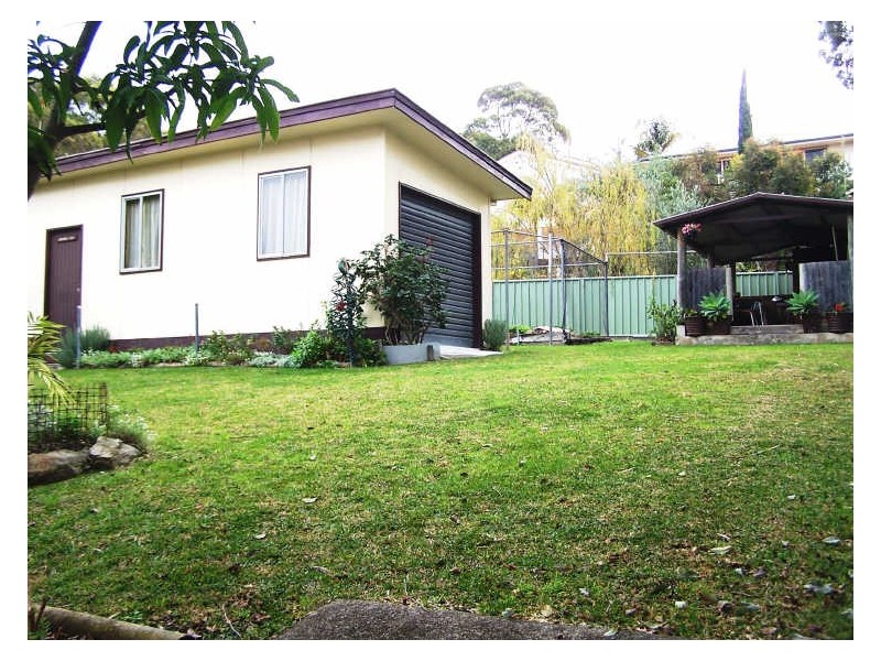 53 Waldegrave Cres, Vincentia NSW 2540