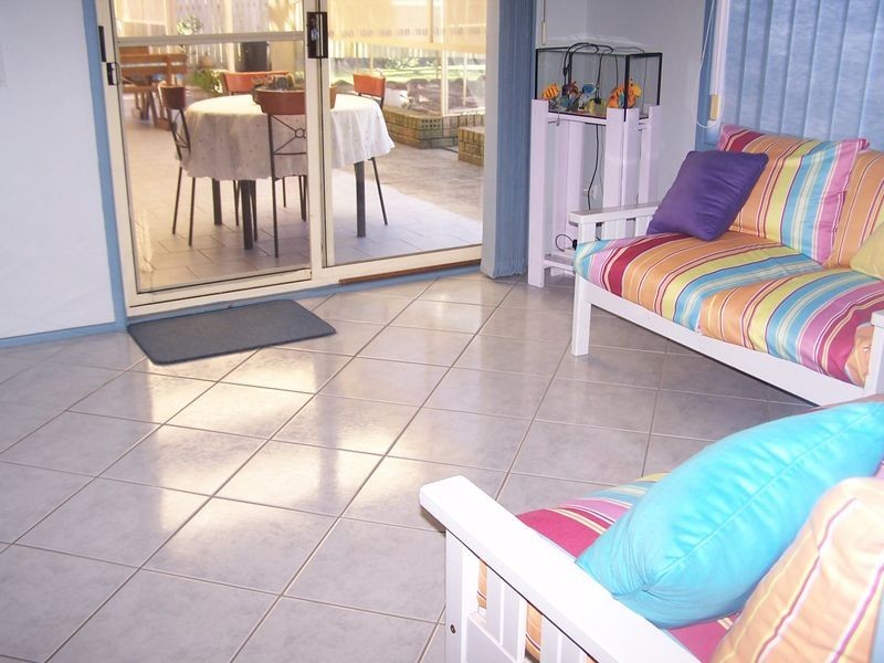10 Vost Drive, Sanctuary Point NSW 2540