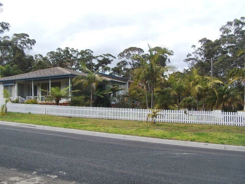 133 Greville Avenue, Sanctuary Point NSW 2540