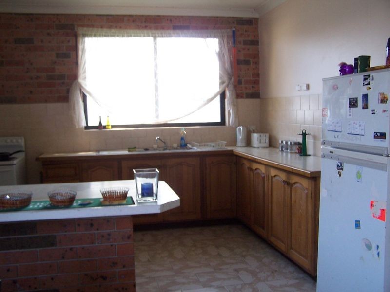 7 The Park Dr, Sanctuary Point NSW 2540