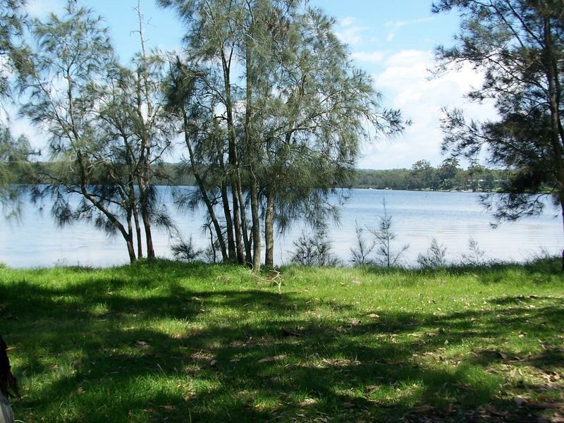 33 Lachlan Crescent, St Georges Basin NSW 2540