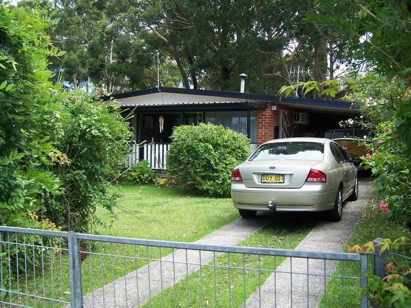 20 Macleans Point Road, Sanctuary Point NSW 2540