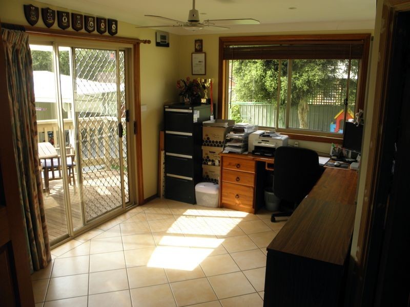 8 Beaver Avenue, Sanctuary Point NSW 2540