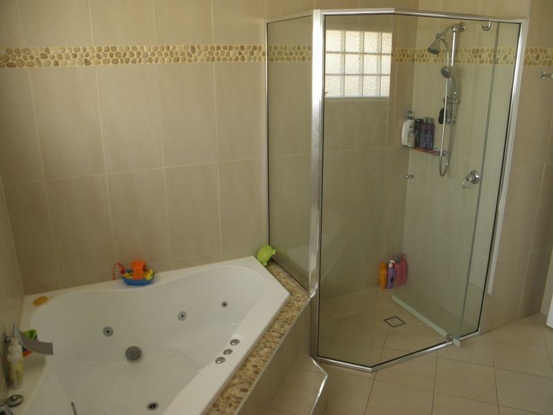 8 Beaver Avenue, Sanctuary Point NSW 2540