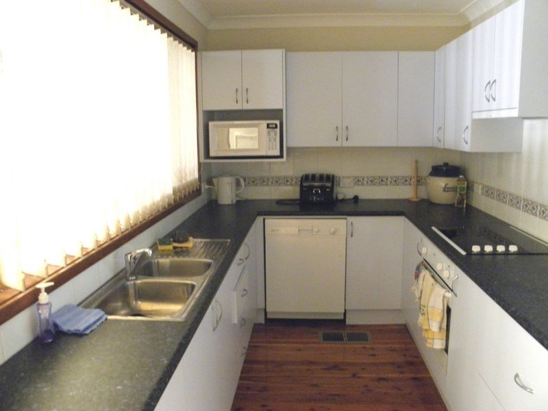 166 Greville Avenue, Sanctuary Point NSW 2540