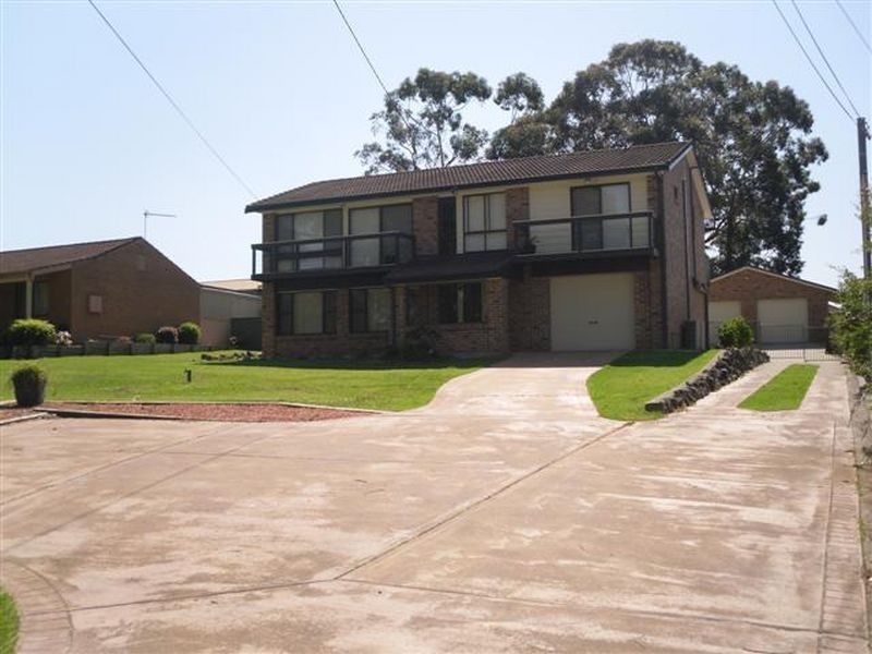 111 Loralyn Ave, St Georges Basin NSW 2540