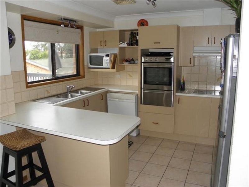 111 Loralyn Ave, St Georges Basin NSW 2540