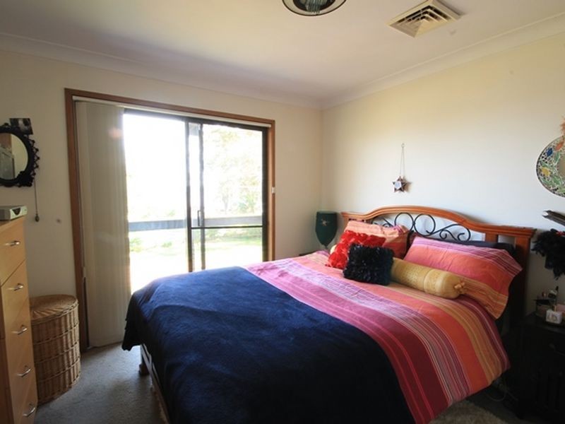 111 Loralyn Ave, St Georges Basin NSW 2540