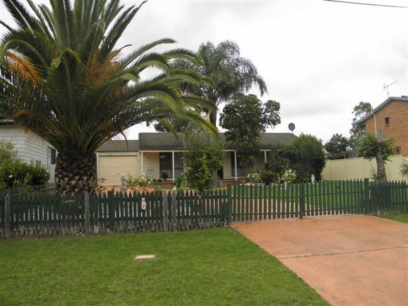 32 Reserve Road, Basin View NSW 2540