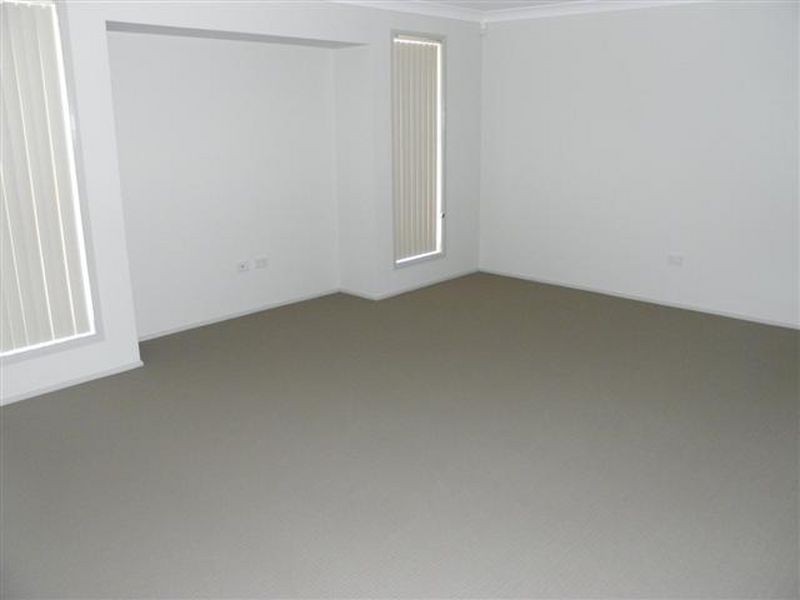 17 Avro Street, Sanctuary Point NSW 2540