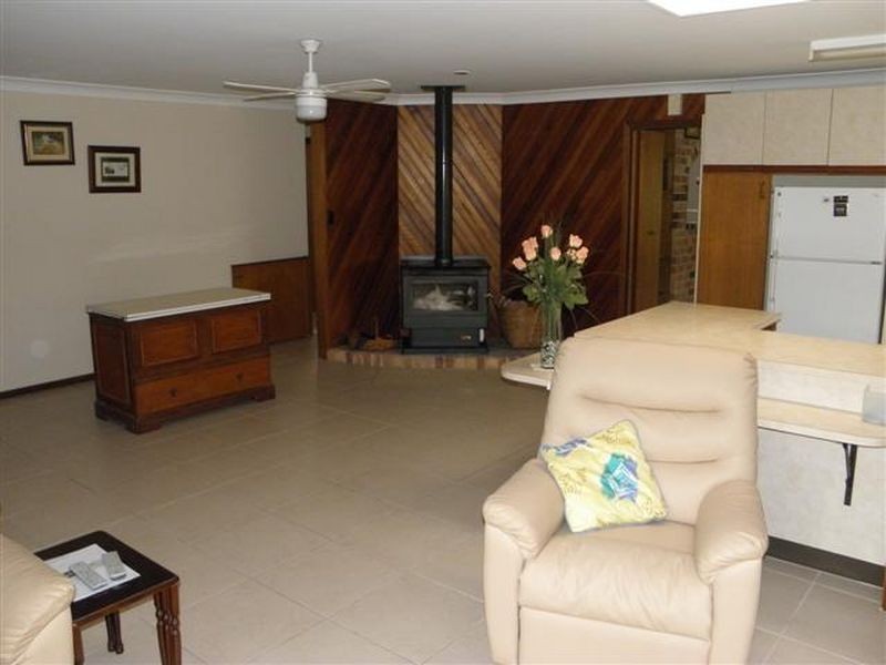 32 Pangari Crescent, St Georges Basin NSW 2540